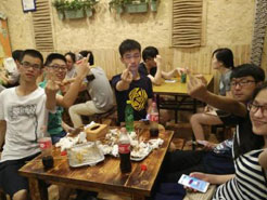 石柱烧烤加盟,学烧烤技术,开烧烤店多少钱疯狂烤翅加盟